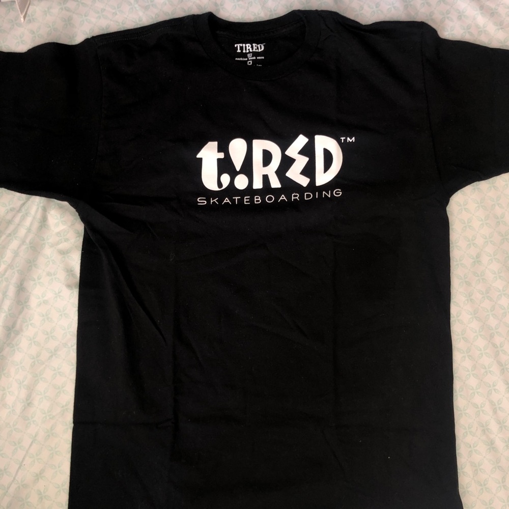 Tired skateboarding company Tee size M